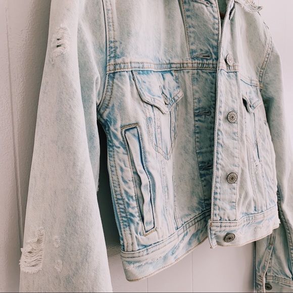 AE Cropped Jean Jacket - Picture 3 of 8